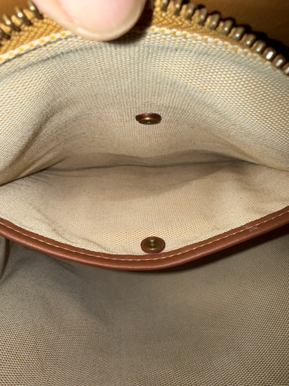 Coach 30 Rogue Glove Tanned Bag in Tan preowned - Picture 10 of 16